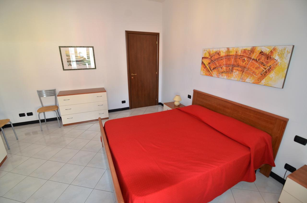 Elena Apartment Levanto Exterior foto