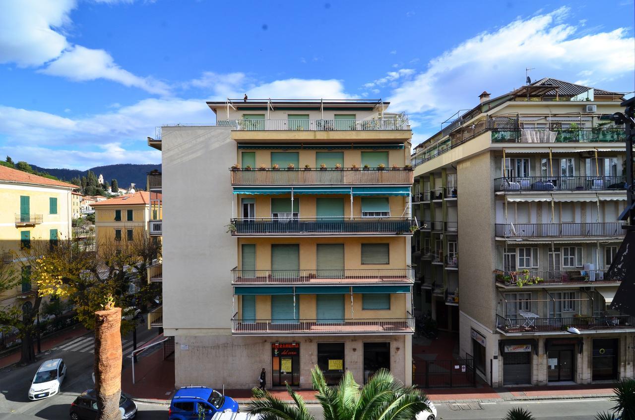 Elena Apartment Levanto Exterior foto