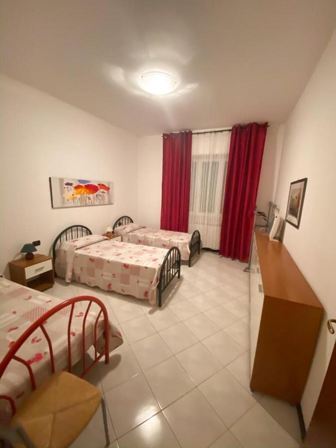 Elena Apartment Levanto Exterior foto